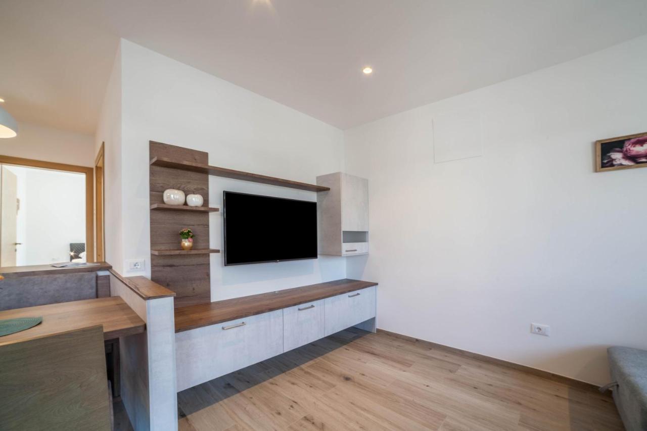 City Apartment Flora Merano Luaran gambar